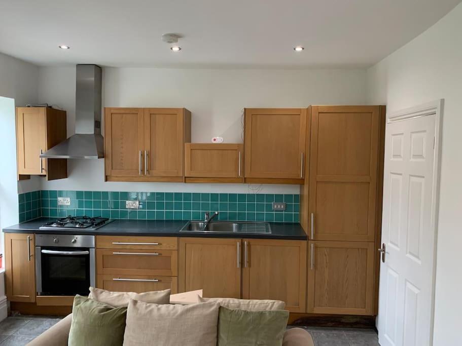 2 Double Bedroom Flat, Central Location Bristol Exterior foto